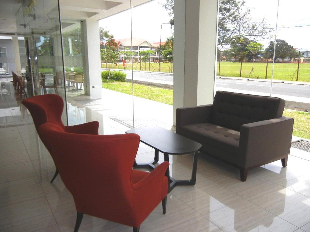 C'Haya Hotel Kota Kinabalu Exterior photo